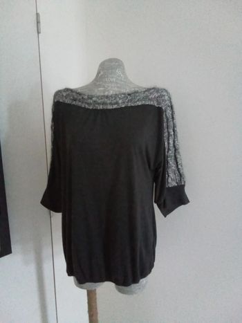 Très joli haut gris hiver femme 40