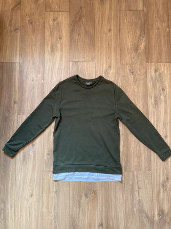 Sweat kaki avec ourlet Asos