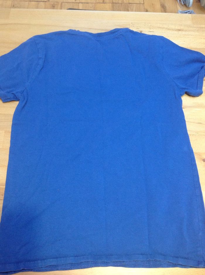 Tee-shirt bleu - photo numéro 2