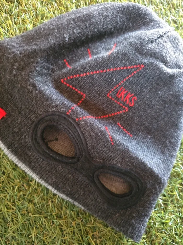 Bonnet ikkas 2/4 ans - photo numéro 4