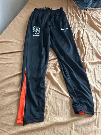 Pantalon Brésil, de base à 80 mais je le fais 45 €