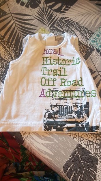 Tee-shirt sans manches