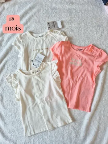 Lot 3 t shirt kiabi 12 mois