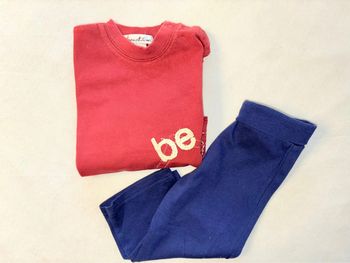 Ensemble t-shirt manche longue et pantalon