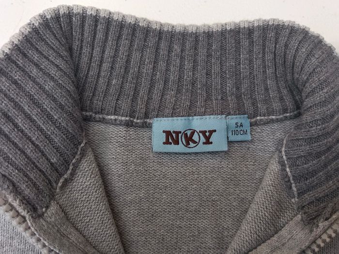 Gilet zippé enfant 5ans - photo numéro 2