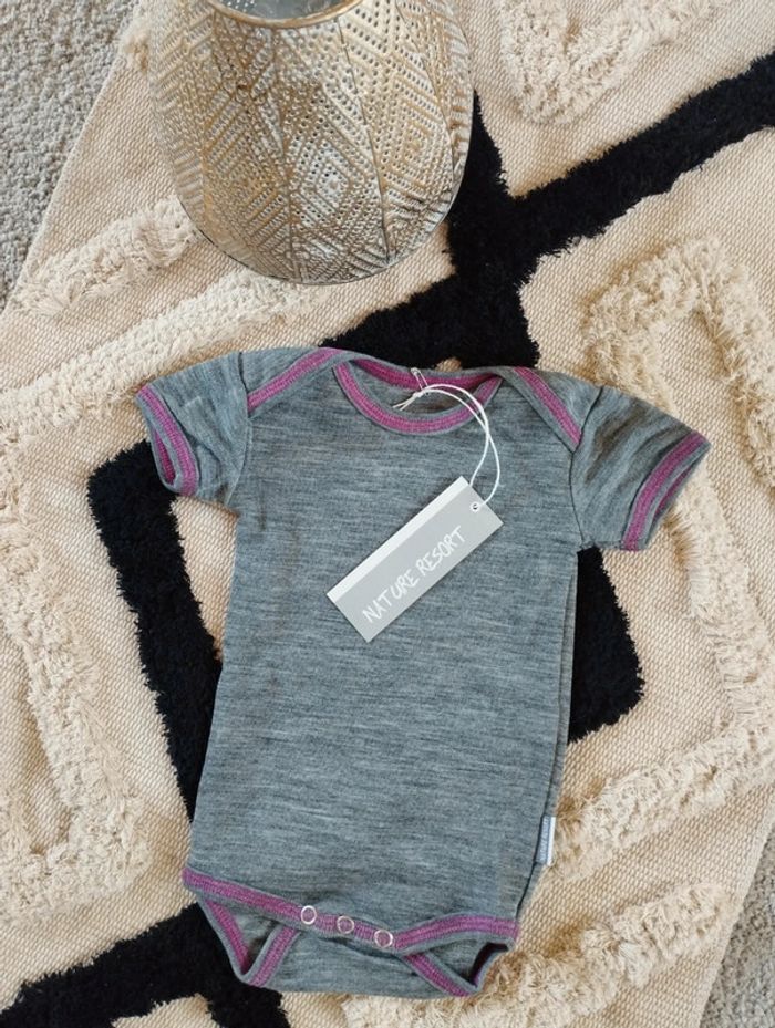 Body gris et violet