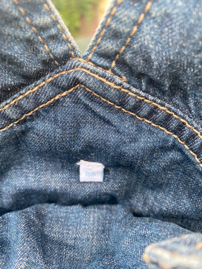 Jolie robe jeans brodée 18 mois - photo numéro 3