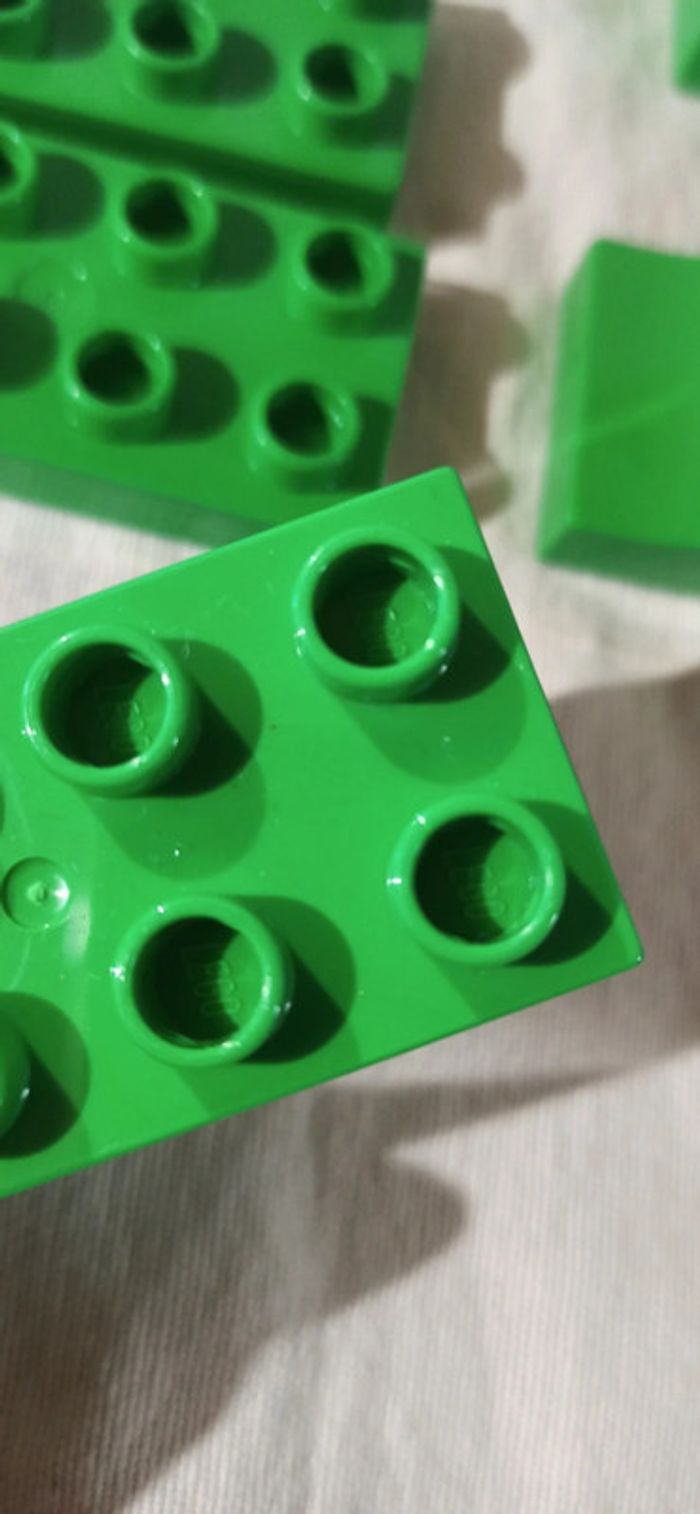 Briques vertes lego duplo - photo numéro 4