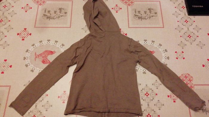 Gilet zippé 8 ans - photo numéro 3