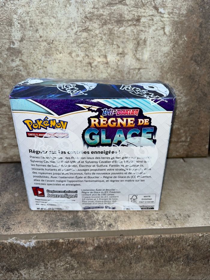 Display EB6 règne de glace - photo numéro 4