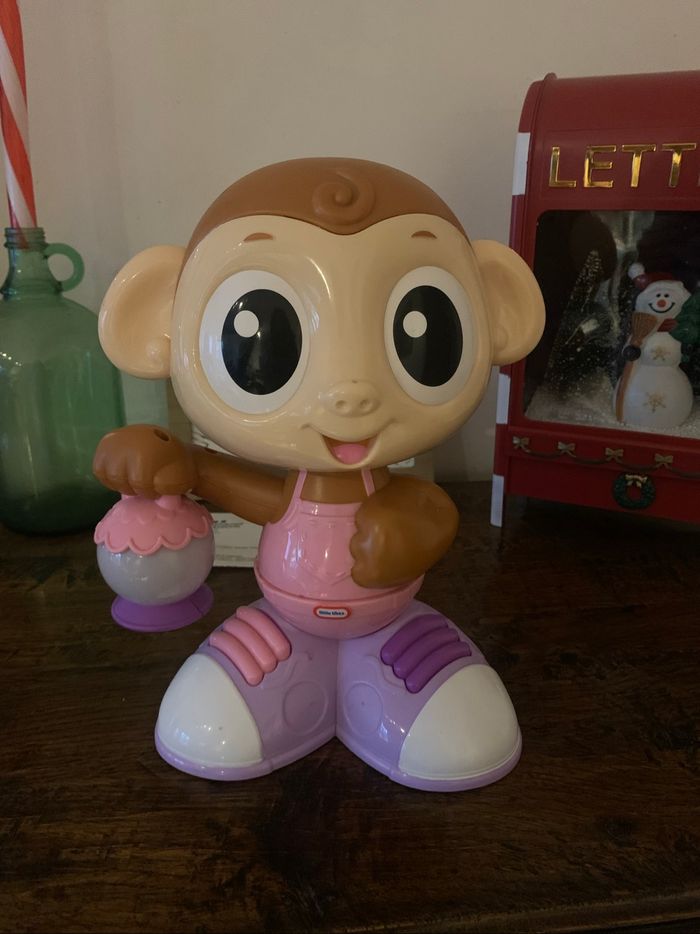 Singe musicale dansant