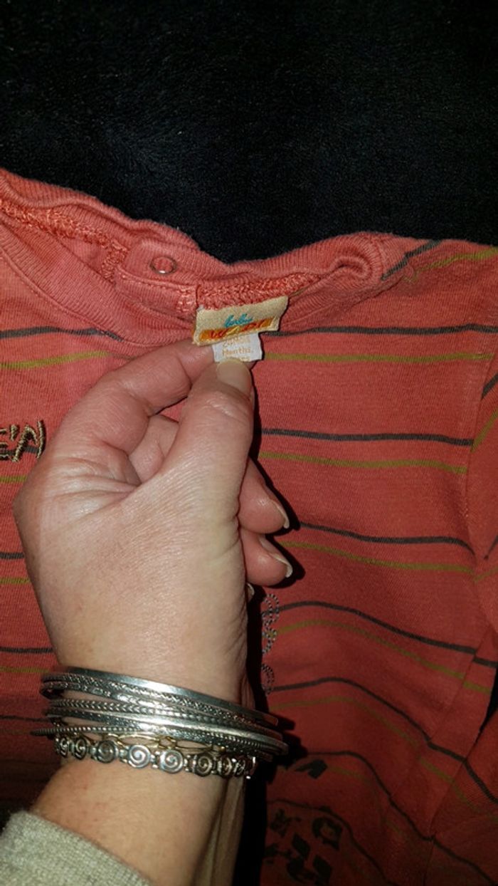 Lot de 3 tee-shirt manche longue Bordeaux et marron taille 24 mois ou 2 ans - photo numéro 6