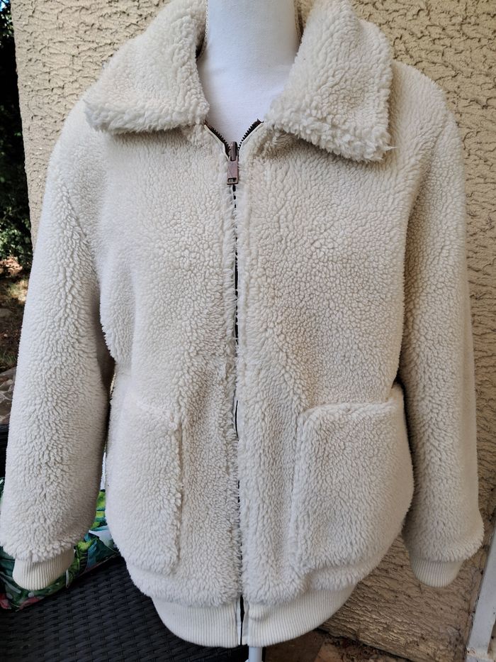 Manteau réversible t40/42 peut convenir à du 16 ans - photo numéro 3