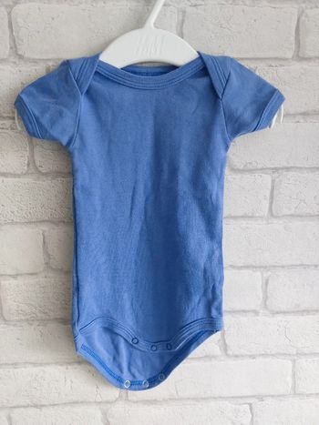 Body Petit Bateau taille 3 mois / 60 cm