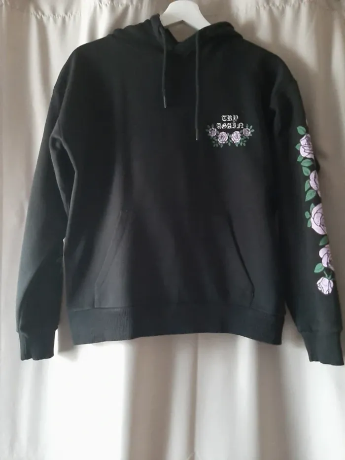 Sweat à capuche jennyfer