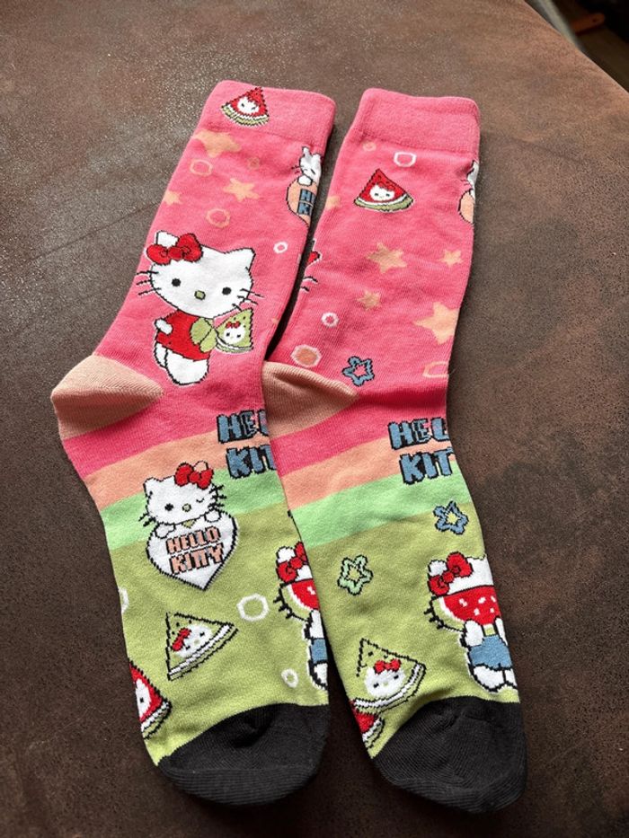 Lot de 5 paires de chaussettes Hello kitty - photo numéro 4