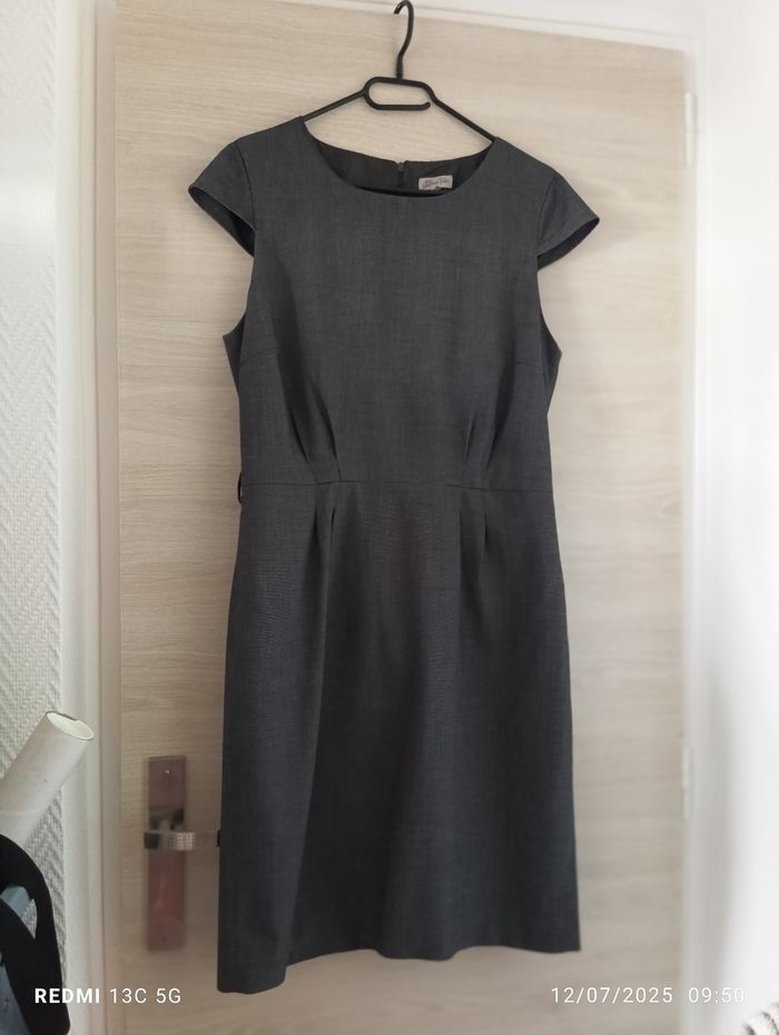 Robe taille 42 - photo numéro 2