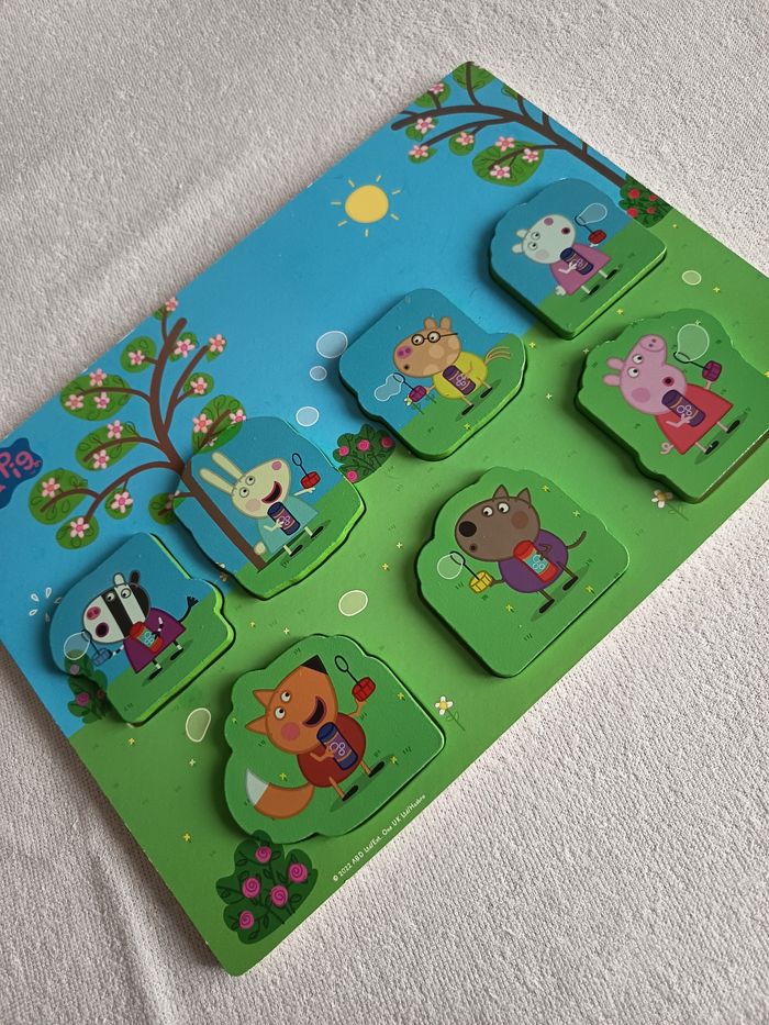Puzzle 3D en bois encastrable Peppa pig