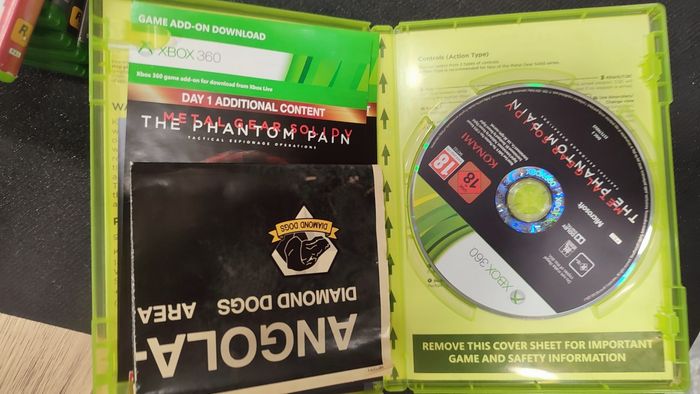 Métal Gear solid V the phantom pain Xbox 360 - photo numéro 2
