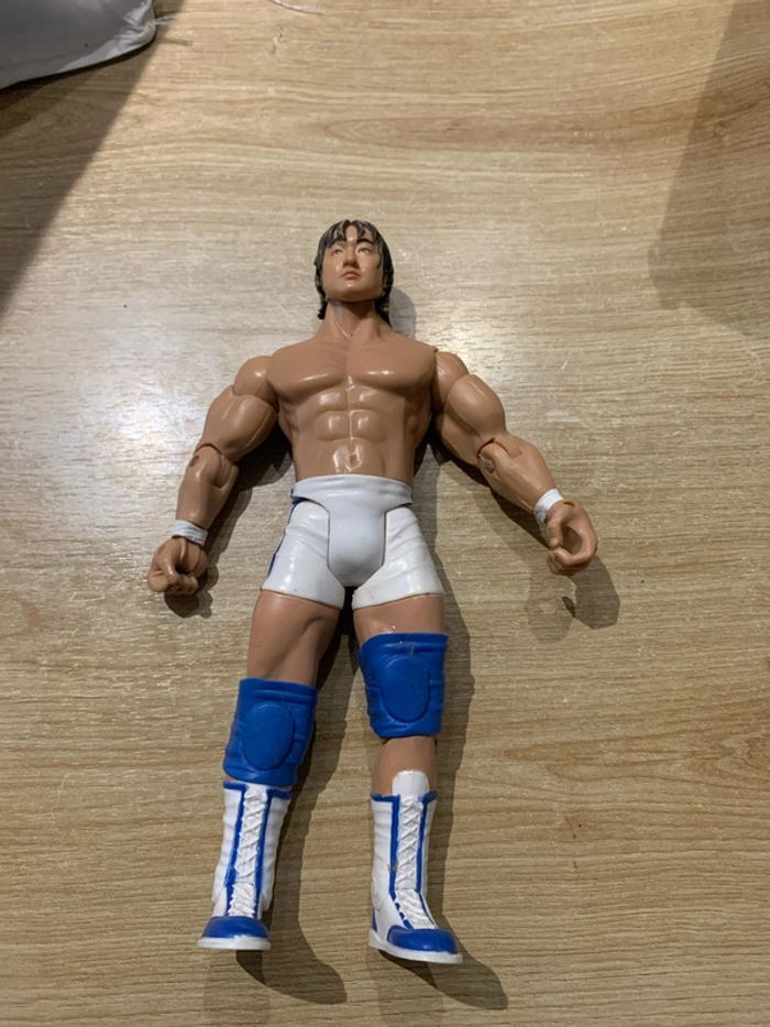 Figurine articulée du catcheur Funaki