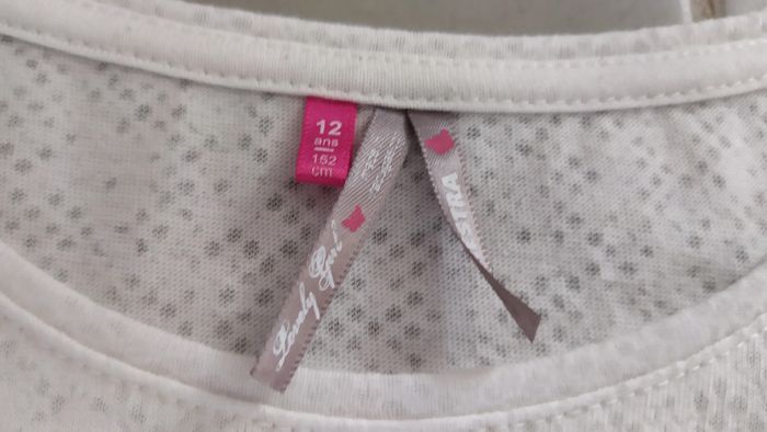 Tee-shirt blanc motifs 12 ans neuf - photo numéro 3