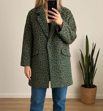 Manteau imprimé léopard vert – Garçonne – Taille unique