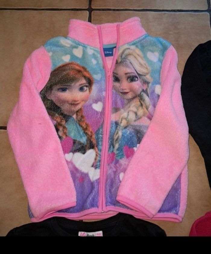 Lot de pulls 8ans neufs et tbe - photo numéro 10