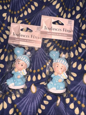 Lot 2 figurines