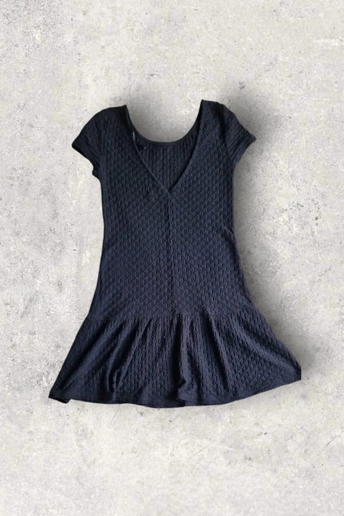 Mini robe H&M divided noir dos échancré taille 36 - photo numéro 2