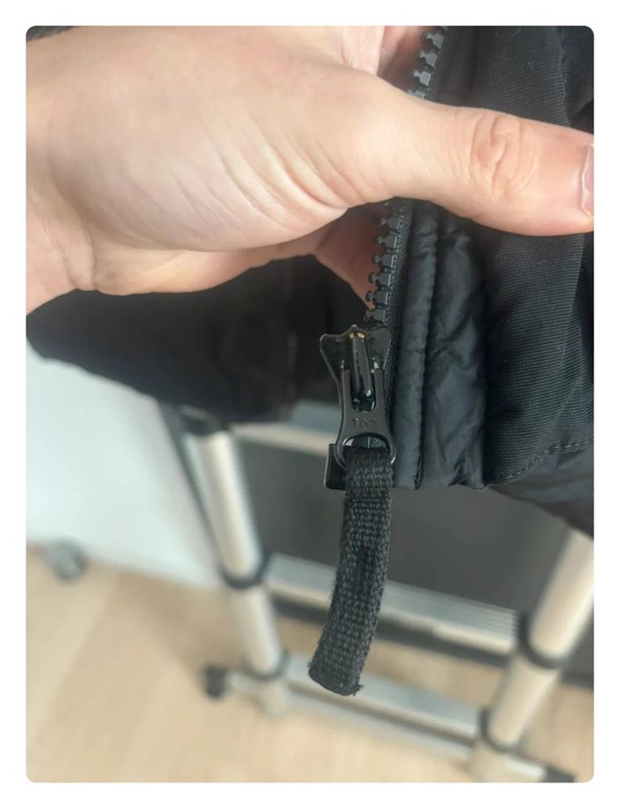 Doudoune Stone Island sans manche taille S - photo numéro 10