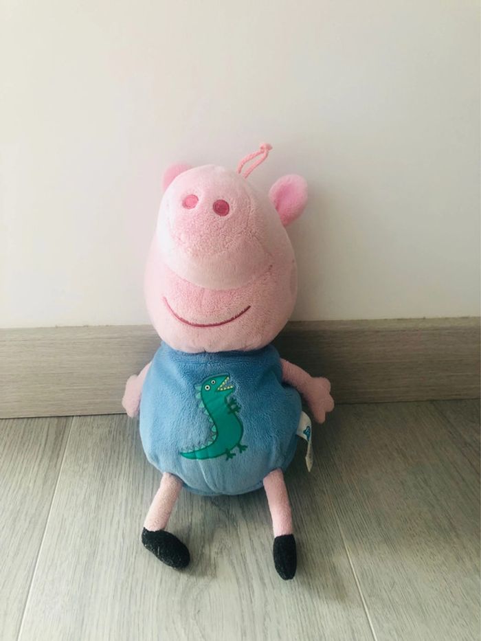 Peluche peppa pig Georges - photo numéro 3