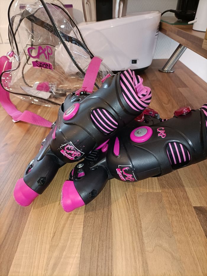 Roller noir et rose 33 à 36 cap loisirs + sacoche de rangement - photo numéro 7