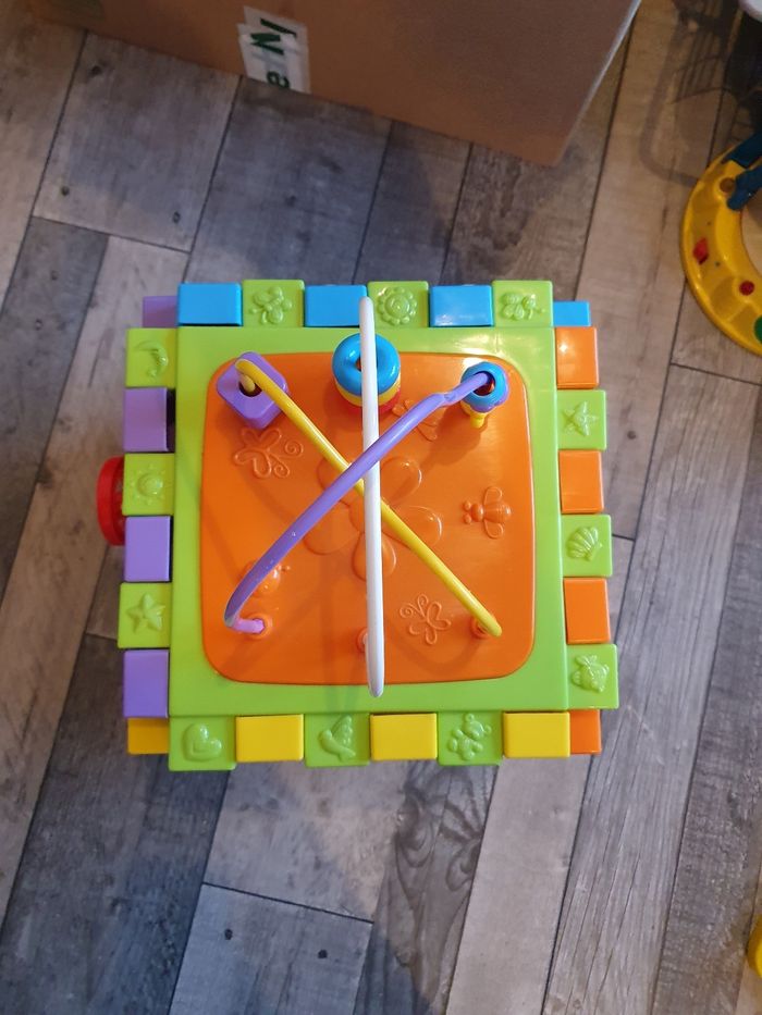 Cube éveil