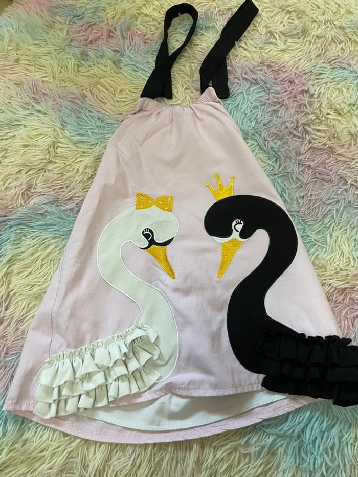 Robe cygnes 4ans