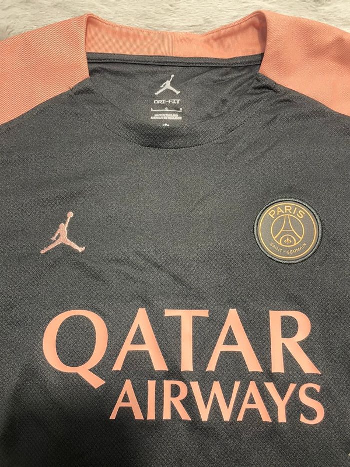 Ensemble Jordan PSG Dri-fit maillot + short - Taille L - photo numéro 3