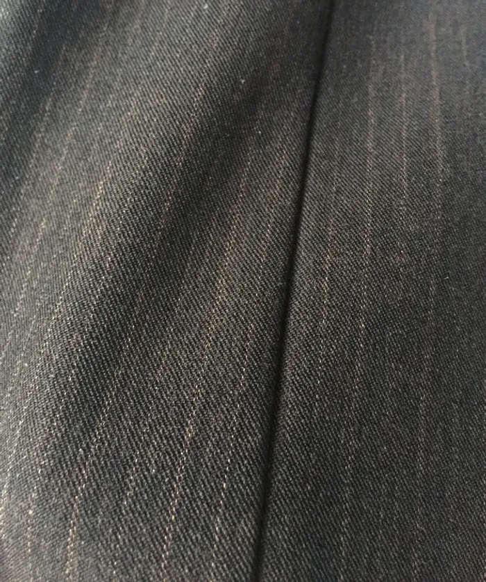 Veste courte de tailleur - photo numéro 4