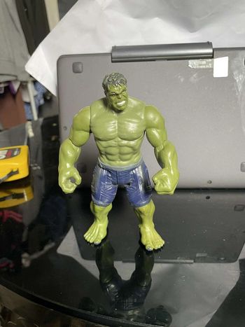 Figurine Atticulé Hulk Marvel Hasbro 2017