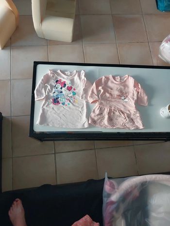 Lot 2 robes disney 2-6 mois