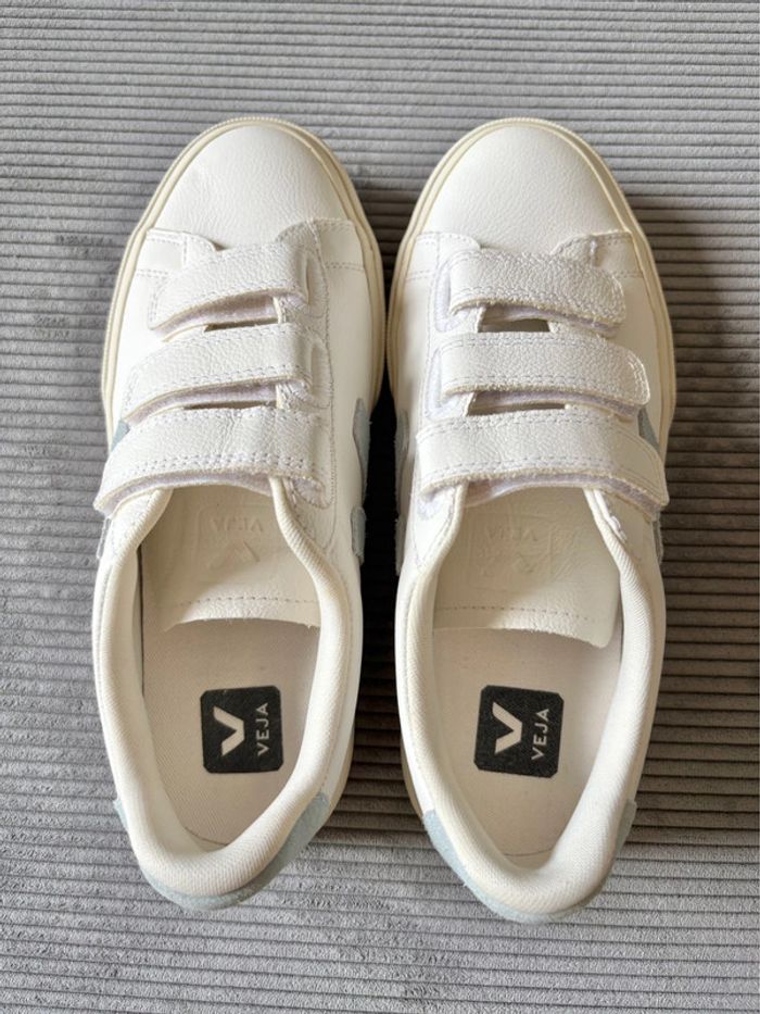 Chaussures veja recife blanches et bleues / taille 38 - photo numéro 5