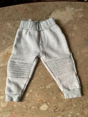 Lot de 2 pantalons jogging 6/9mois