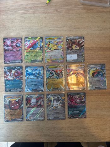 Lot de 23 cartes héros transcendant me2.5