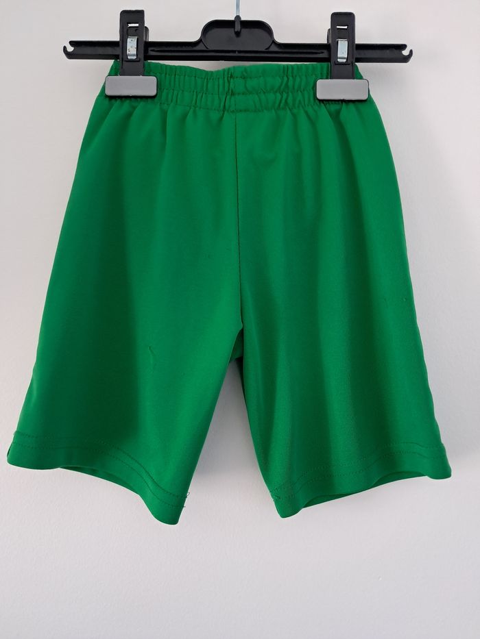 Short 3 ans - photo numéro 2