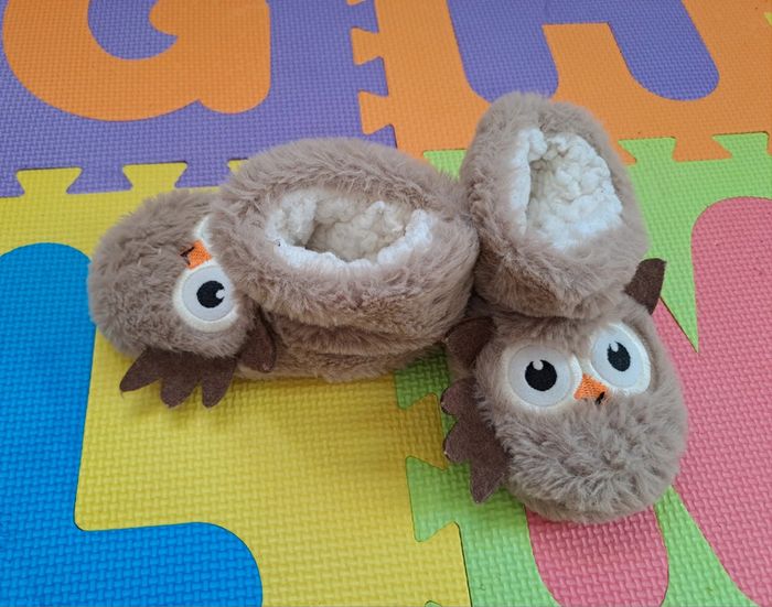 Chaussons fourrés marron hiboux, action, taille 24/25 - photo numéro 3
