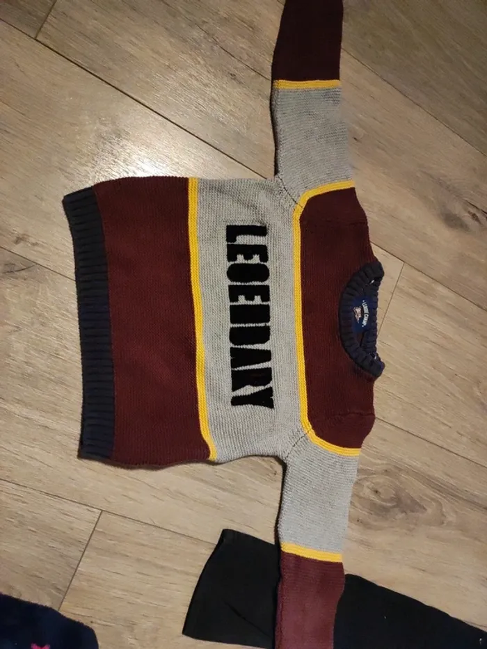 Ensemble jean et pull 2 ans - photo numéro 4
