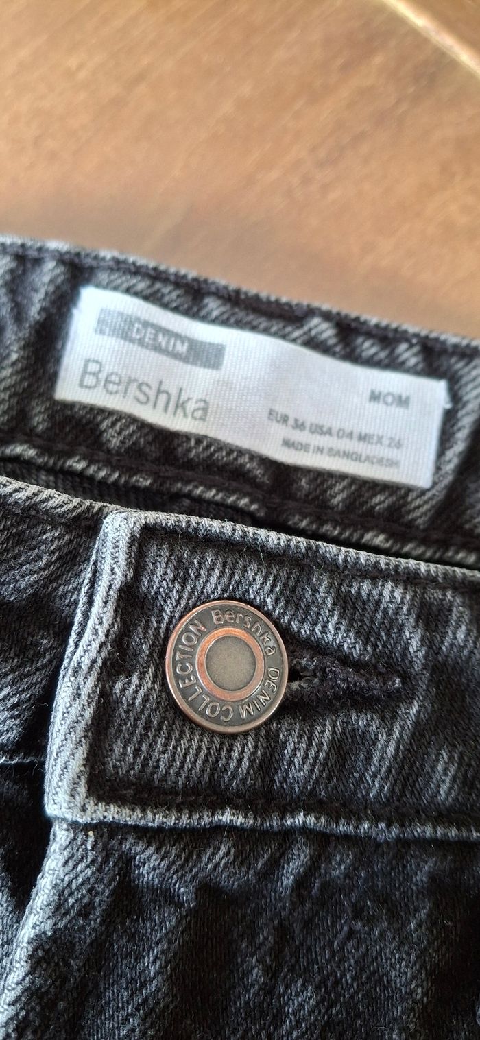 Jean Noir MOM Bershka - photo numéro 5