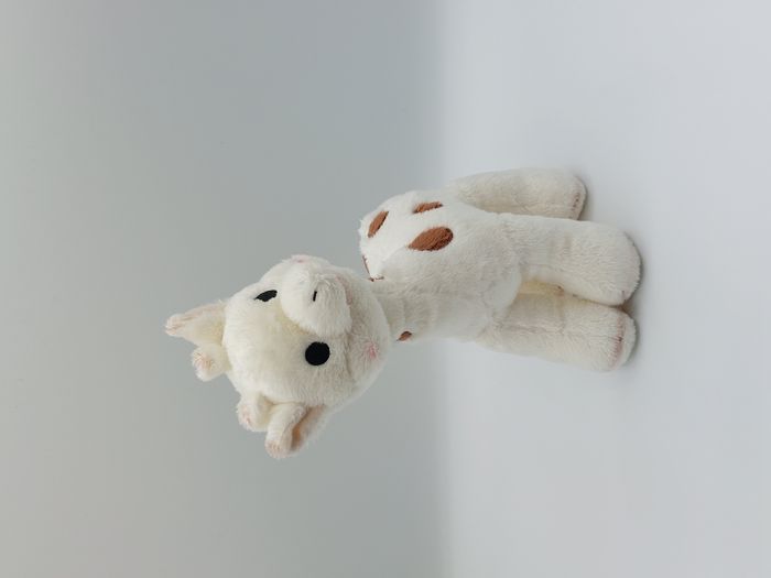 Peluche doudou Sophie la girafe VULLI 25 cm beige marron écru - photo numéro 2