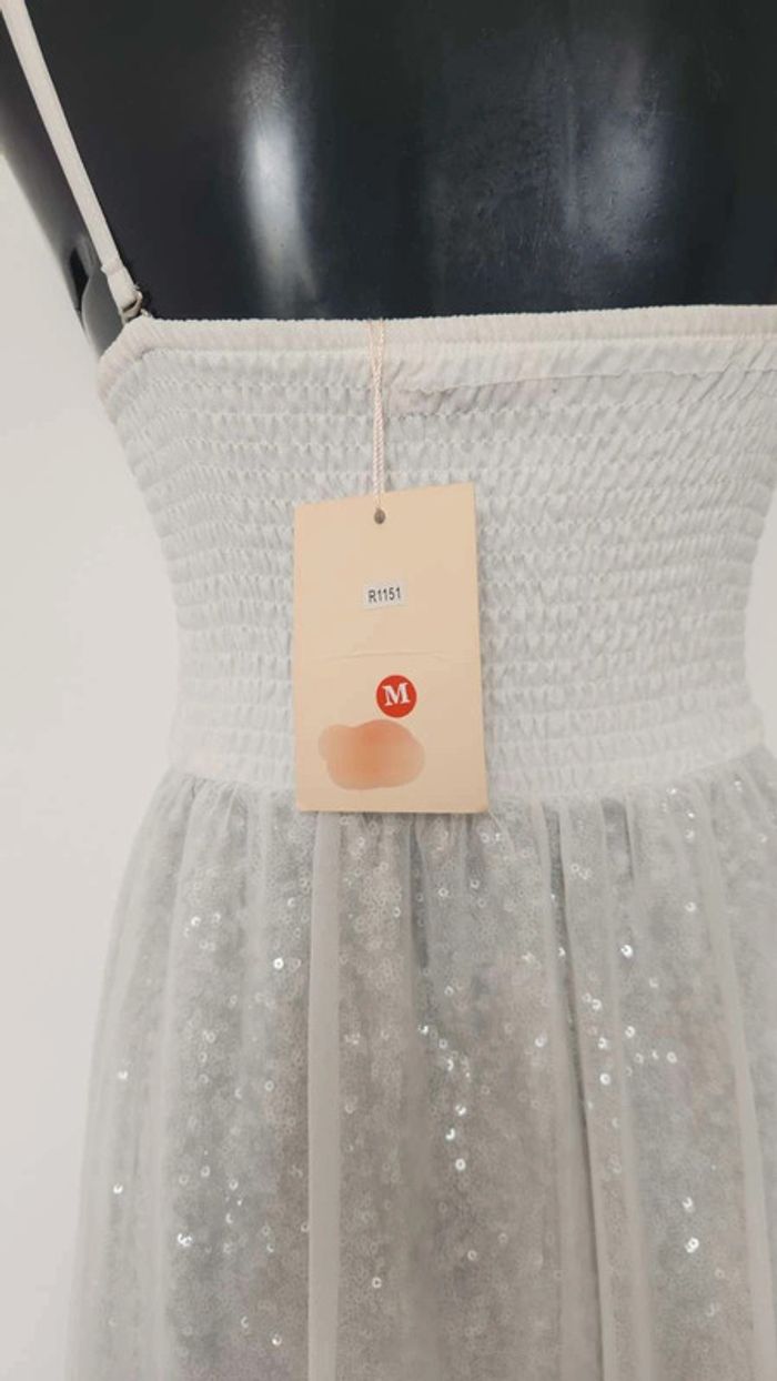 Robe bustier à sequins et voile fluide 🎀 Taille M 🎀 - photo numéro 7