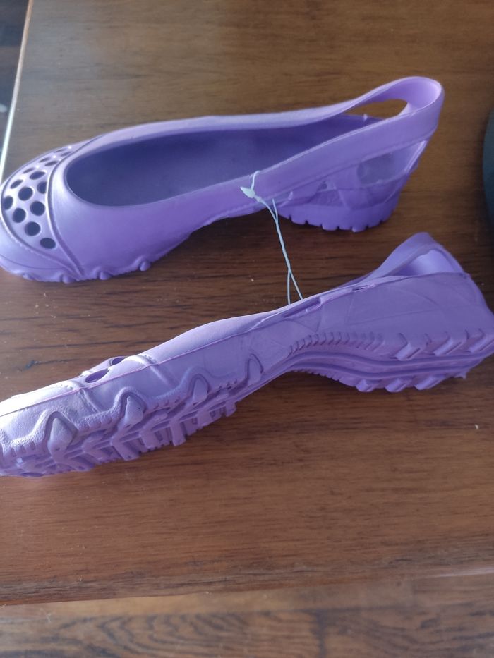 Chaussure plastique - photo numéro 2