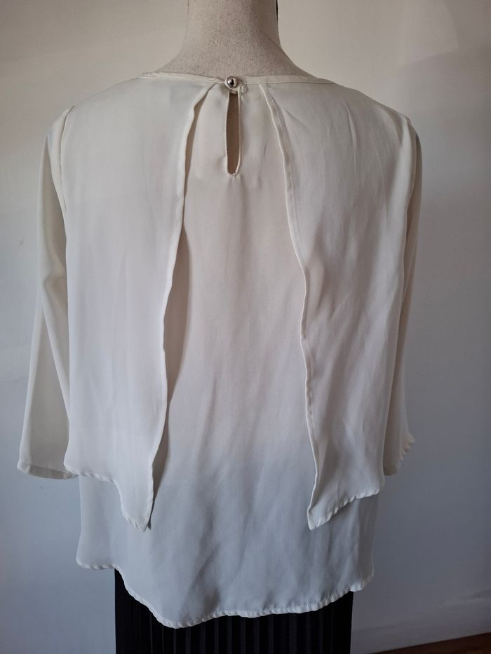 Chemise, chemisier, blouse blanche - photo numéro 5
