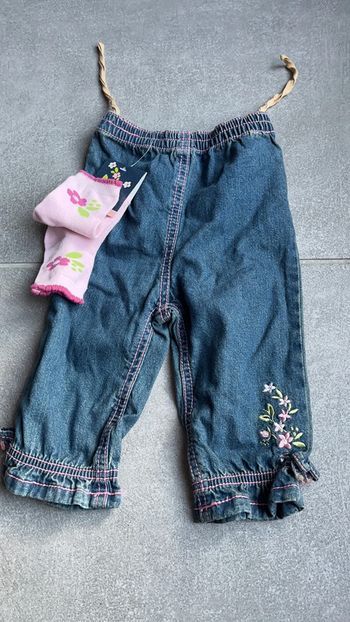 Pantalon et chaussette